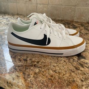 Nike court legacy sneakers